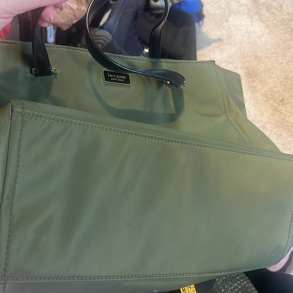 Kate Spade 3 section purse with double straps. Moss green. NWT. - Picture 8 of 9